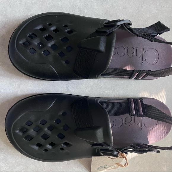 Chaco Chillos women’s sandals. Size 9. NWT - Picture 2 of 6